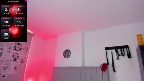 Snapshot of sukifuyu__ chatting on February 14, 2025, 3:26 pm online show from February 14, 2025, 3:26 pm