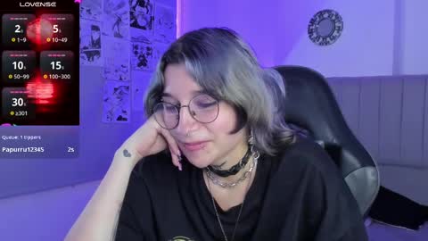 Snapshot of sukifuyu__ chatting on March 12, 2025, 8:31 pm online show from March 12, 2025, 8:31 pm