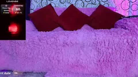 Snapshot of sukifuyu__ chatting on September 25, 2025, 2:48 am online show from September 25, 2025, 2:48 am