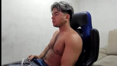 sukuna_hara online show from October 25, 2025, 2:13 pm