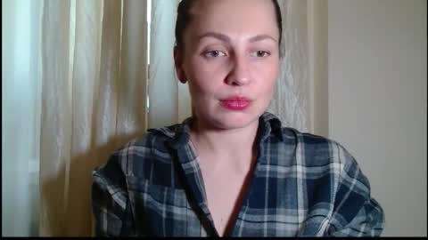 sun__shadow online show from November 22, 2025, 1:10 pm