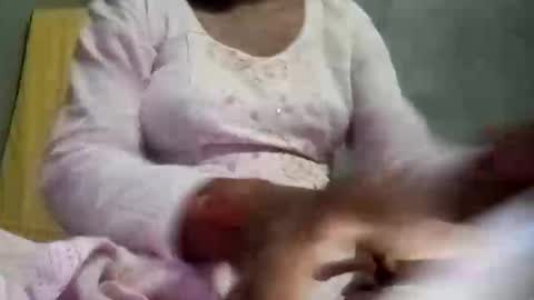 Snapshot of sunali_jain03 chatting on June 7, 2026, 1:04 pm sunali_jain03 online show from June 7, 2026, 1:04 pm