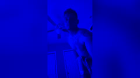 Snapshot of sunandmoon24 chatting on June 3, 2026, 7:33 am sunandmoon24 online show from June 3, 2026, 7:33 am