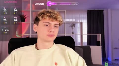 Snapshot of sunburn_boy chatting on March 6, 2025, 4:52 am Emilio online show from March 6, 2025, 4:52 am