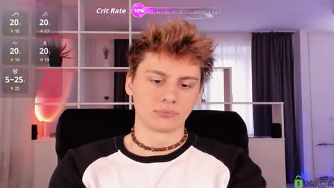 Snapshot of sunburn_boy chatting on October 27, 2025, 7:56 am Emilio online show from October 27, 2025, 7:56 am