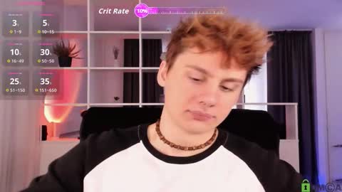 Snapshot of sunburn_boy chatting on November 5, 2025, 7:52 am Emilio online show from November 5, 2025, 7:52 am