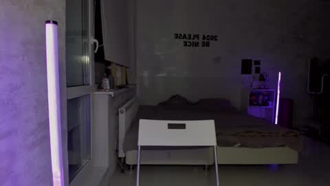 Snapshot of sunlovedamily chatting on December 5, 2024, 10:23 pm Amy online show from December 5, 2024, 10:23 pm