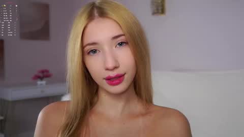 Lily online show from November 27, 2025, 2:41 pm