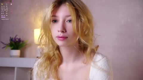 Lily online show from May 29, 2026, 2:37 pm
