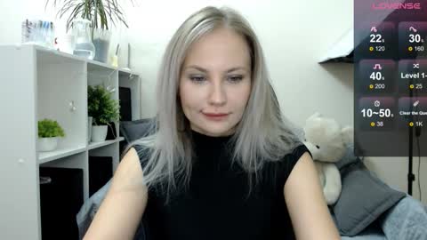 Naomi online show from October 1, 2025, 5:13 am
