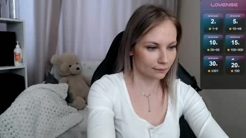 Naomi online show from April 18, 2026, 5:22 am