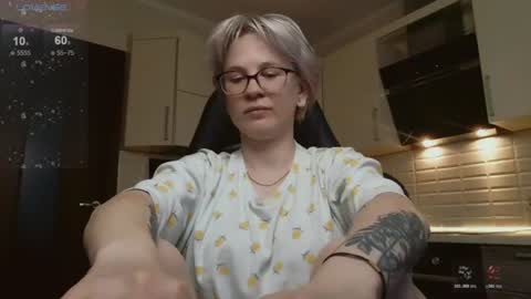 Snapshot of sunny_mood chatting on July 7, 2026, 6:47 am sunny mood online show from July 7, 2026, 6:47 am