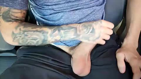 sunny valentine online show from September 24, 2025, 1:47 pm