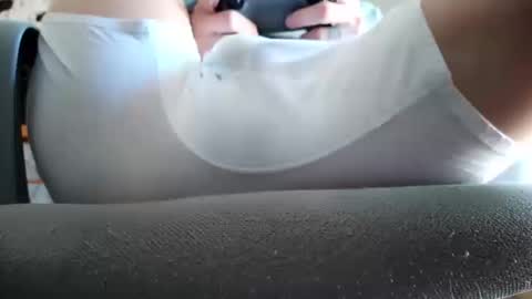 sunny valentine online show from October 11, 2025, 4:05 pm