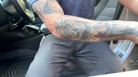 sunny valentine online show from October 18, 2025, 1:12 pm