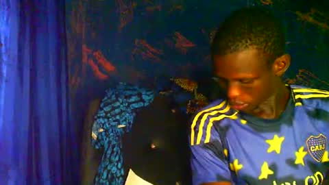 Sunnyblack2 online show from April 30, 2026, 8:42 am