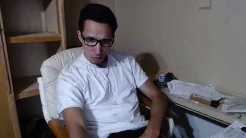 sunnysided1 online show from April 28, 2026, 1:37 am