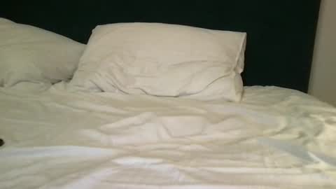 Snapshot of sunrice_ chatting on January 19, 2025, 10:06 am Eva See Bio Dont forget to put your thumbs up. online show from January 19, 2025, 10:06 am