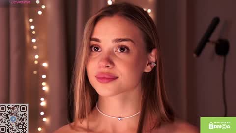 Snapshot of sunsally chatting on December 21, 2024, 7:49 pm Sally online show from December 21, 2024, 7:49 pm