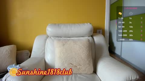 Angela  Sunshine1818club online show from October 6, 2025, 7:17 am