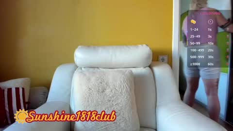 Snapshot of sunshine1818club chatting on May 3, 2026, 4:18 am Angela Sunshine1818club online show from May 3, 2026, 4:18 am