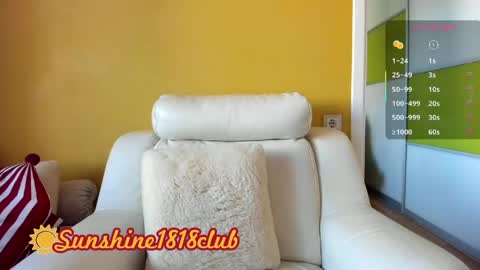 Snapshot of sunshine1818club chatting on May 4, 2026, 4:52 am Angela Sunshine1818club online show from May 4, 2026, 4:52 am