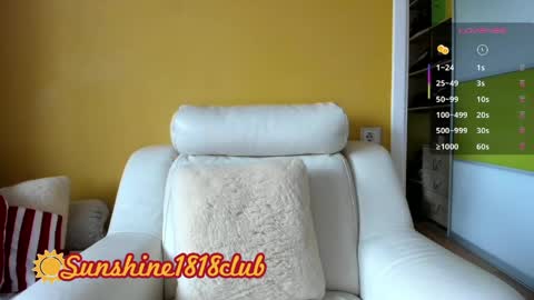 Snapshot of sunshine1818club chatting on May 8, 2026, 6:19 am Angela Sunshine1818club online show from May 8, 2026, 6:19 am