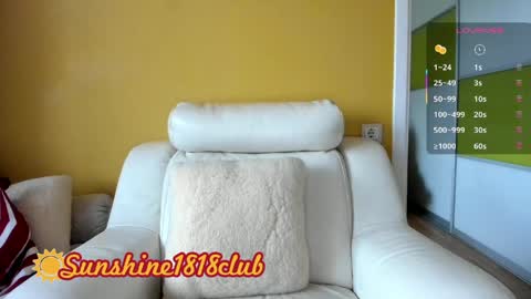 Snapshot of sunshine1818club chatting on May 19, 2026, 5:36 am Angela Sunshine1818club online show from May 19, 2026, 5:36 am