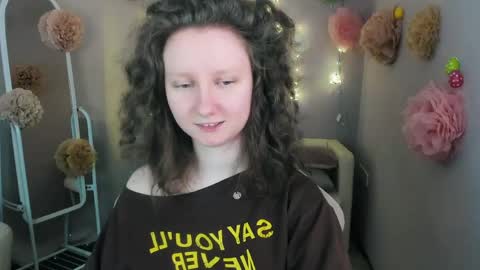 Snapshot of sunshine_blaze chatting on May 24, 2026, 6:51 am Alice online show from May 24, 2026, 6:51 am