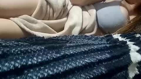 Annie online show from April 23, 2026, 10:58 am