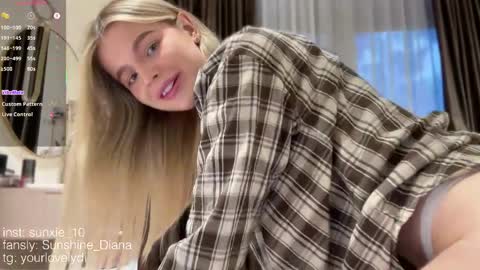 Snapshot of sunshine_diana_ chatting on May 12, 2026, 4:04 pm Di online show from May 12, 2026, 4:04 pm