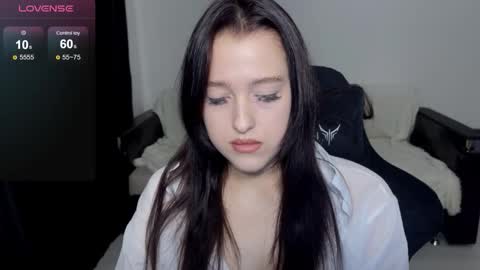 sunshine_j online show from September 10, 2025, 10:48 am