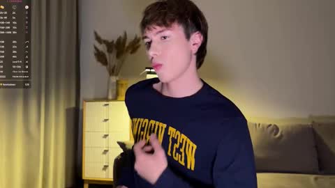 sunshinealex online show from October 11, 2025, 4:33 am