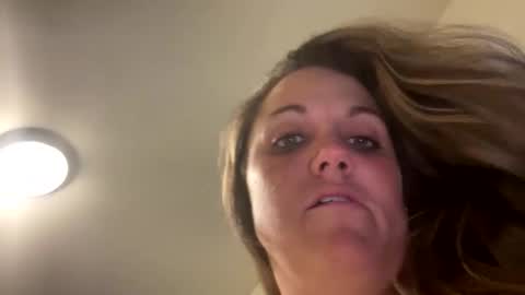 Snapshot of sunshineandwhiskey333 chatting on May 4, 2026, 12:23 pm WATCHMEMAKEYOUCUM online show from May 4, 2026, 12:23 pm