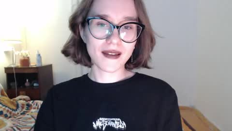 Hella online show from May 14, 2026, 12:45 pm