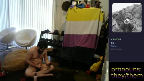 im not actually a man my pronouns are theythem online show from May 14, 2026, 7:09 pm