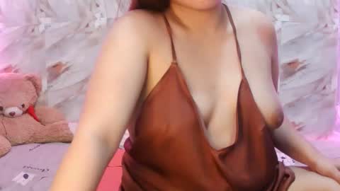 KIMZY online show from April 20, 2026, 3:15 pm