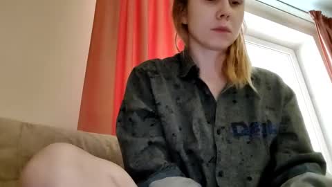 Snapshot of supereasyx chatting on January 15, 2025, 6:22 am Annie online show from January 15, 2025, 6:22 am