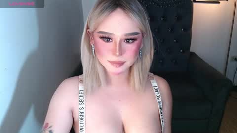 CARMINA online show from November 3, 2025, 1:08 am