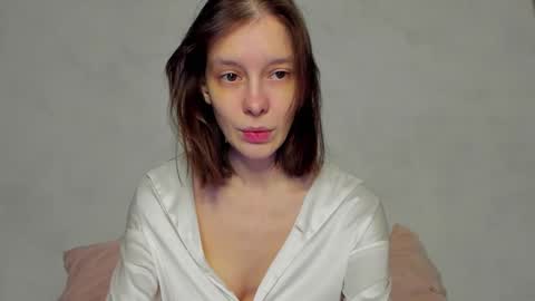 Una online show from January 8, 2026, 2:14 am