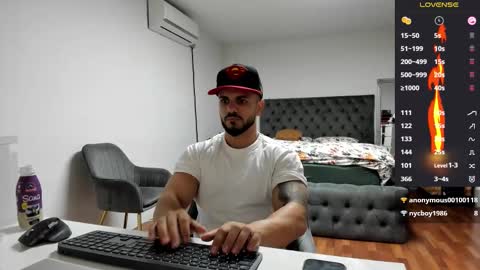 supermanboyxxl online show from October 9, 2025, 6:00 am