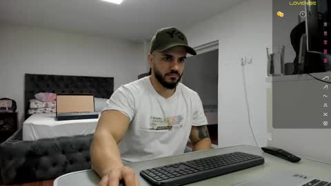 supermanboyxxl online show from February 2, 2026, 7:18 am