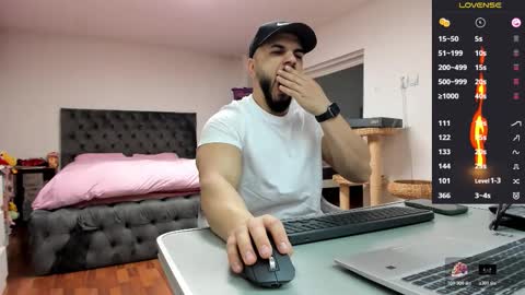 supermanboyxxl online show from March 2, 2026, 7:15 am