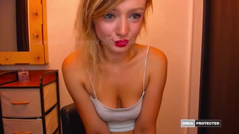 Natalie online show from September 12, 2025, 9:42 am