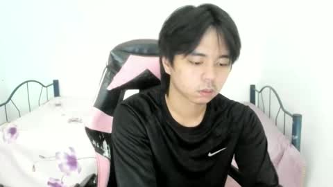 supr4m0 online show from December 4, 2025, 8:45 am