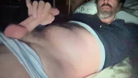 SurfGuy82 online show from January 28, 2025, 5:00 am