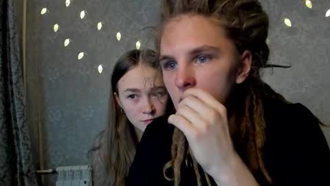 surfsexcouple online show from December 16, 2025, 4:23 pm