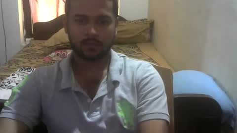 suryamahesh333 online show from October 3, 2025, 9:06 am