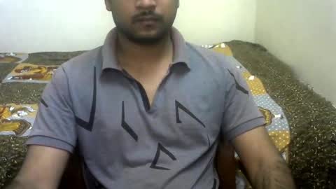 suryamahesh333 online show from January 7, 2026, 3:14 pm