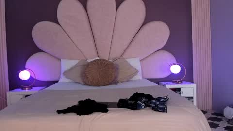 Snapshot of susa1userma_ chatting on April 16, 2026, 11:44 am Susann online show from April 16, 2026, 11:44 am